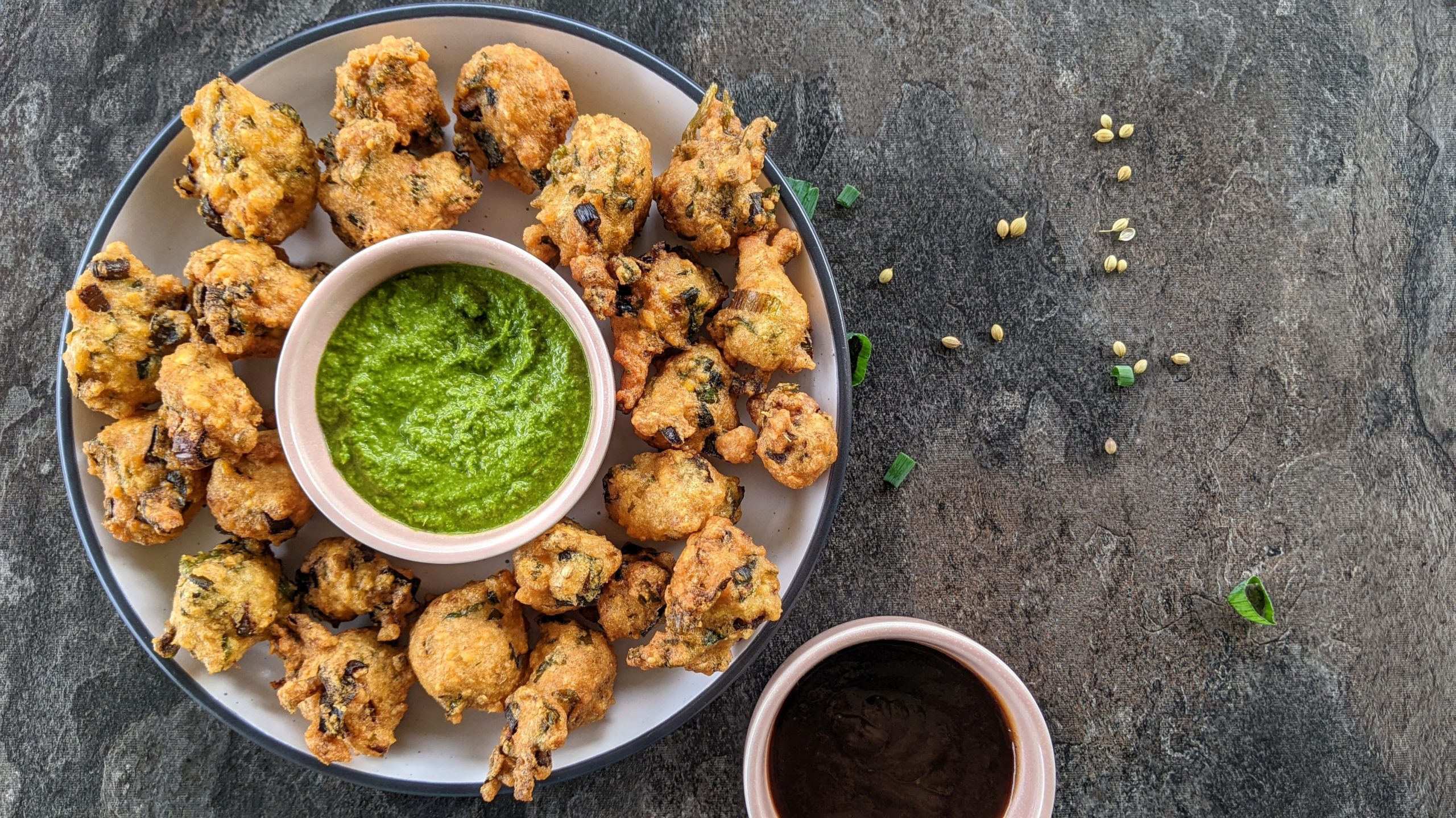 Moong dal vada recipe | Moong dal pakora | Mung dal vada | lentil fritters  – Veg By Swati